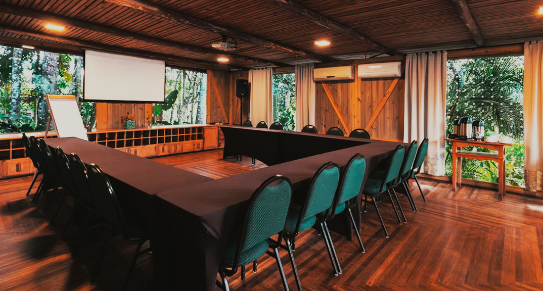 Sala Celeiro para reuniões de liderança